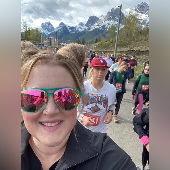 Meet your Posher, Brittany - Picture 2 of 3